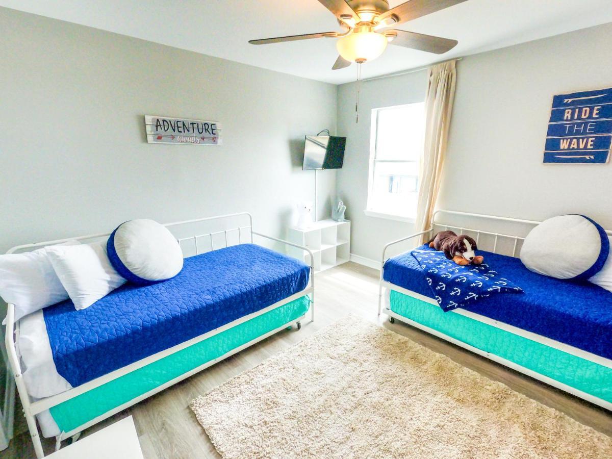 Duplex Allows For One Or Both Sides To Be Rented! Suitable For Small Or Large Families! 굴프 쇼어스 외부 사진