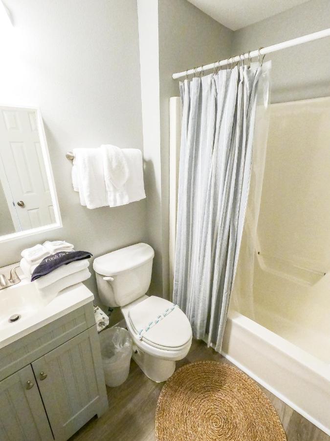 Duplex Allows For One Or Both Sides To Be Rented! Suitable For Small Or Large Families! 굴프 쇼어스 외부 사진